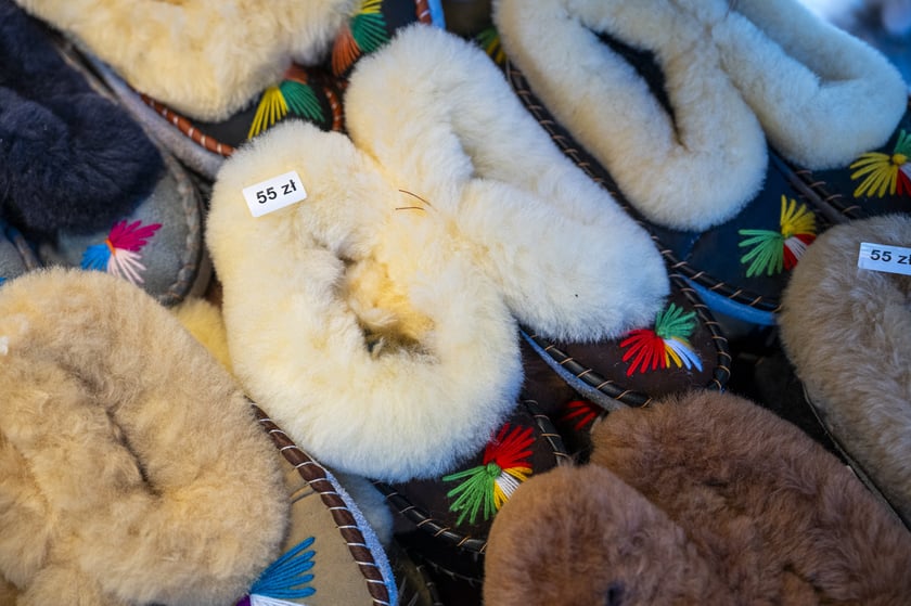 Jarmark Bożonarodzeniowy 2024 we Wrocławiu - na zdjęciach produkty, które można kupić na jarmarku